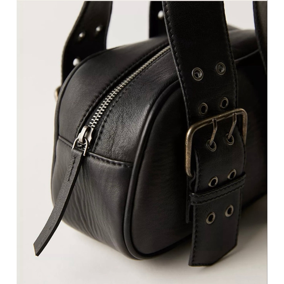 Free People Say Yes Bag NWOT Black - Picture 3 of 6